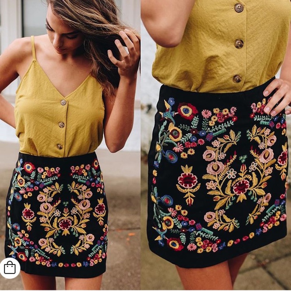 Umgee Floral Embroidered Miniskirt - Size S, Black/Muti